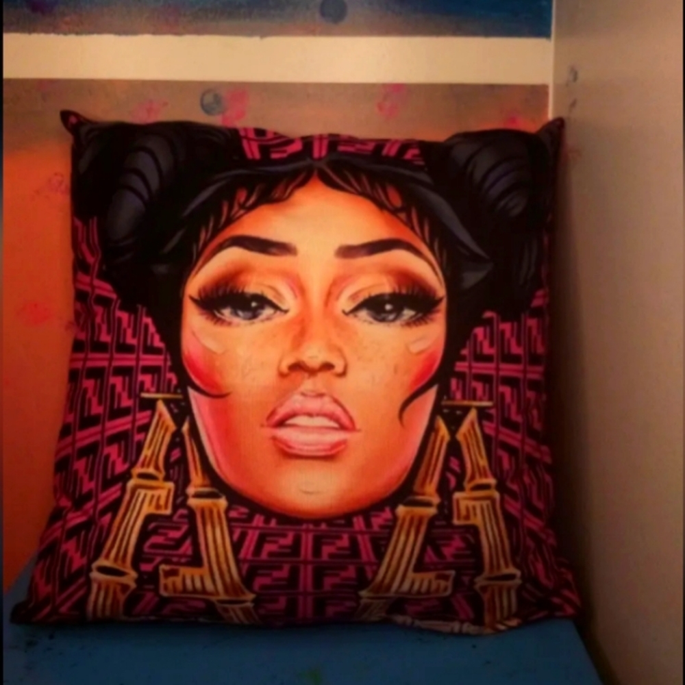 Nicki Minaj Trendy Throw Pillow